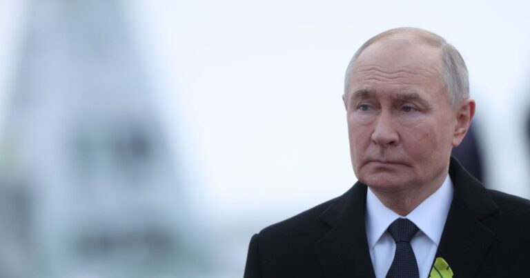 Putin diz que é cedo para dizer se drone que entrou na Romênia era russo