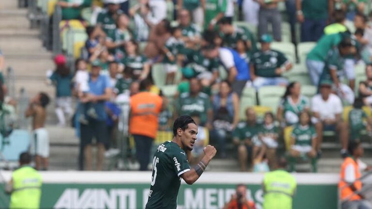 Gustavo Gómez pode atingir marca história pelo Palmeiras antes da Copa do Mundo