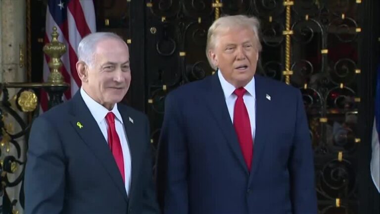 Trump e Netanyahu tentaram desviar atenção doméstica com Irã, diz professor