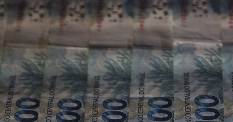 Economistas apontam que PIB deve desacelerar nos próximos meses