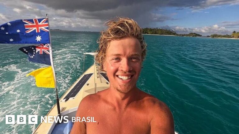 A incrível travessia do jovem que saiu do Peru e cruzou sozinho o Pacífico a remo por 15 meses