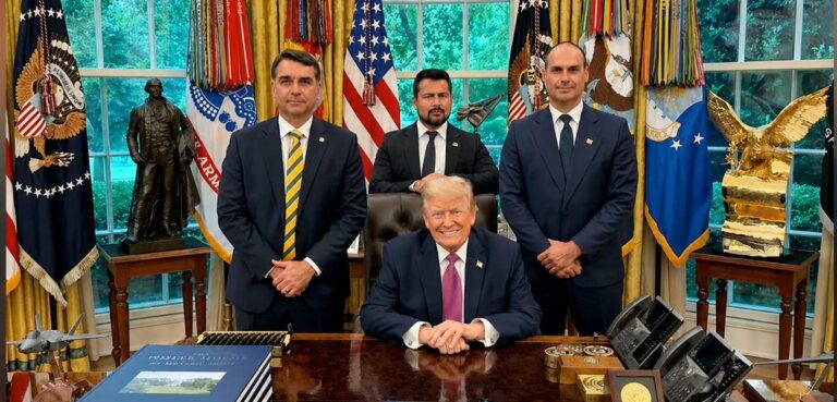 Imagem negativa de Trump sobe no Brasil, diz Quaest