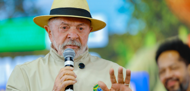 Flávio Bolsonaro perde força e Faria Lima aposta na reeleição de Lula