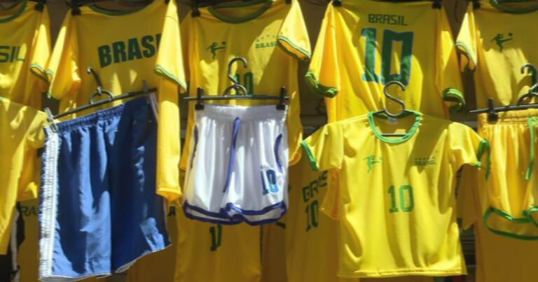 Copa do Mundo: Como empreendedor pode lucrar de verdade com torneio
