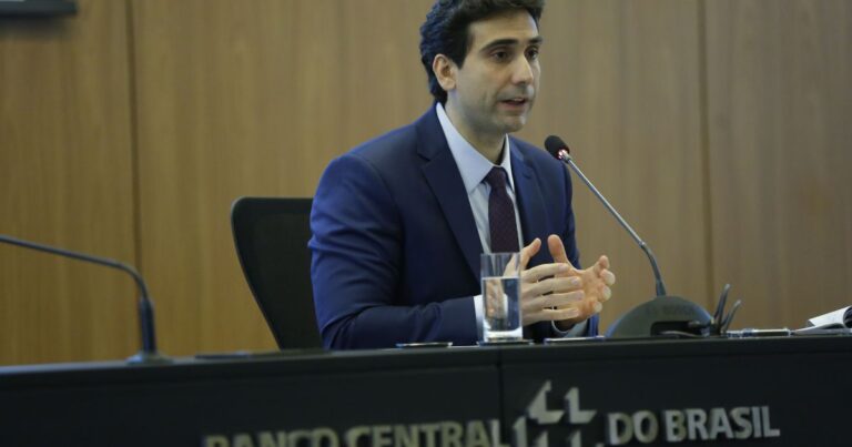 Galípolo fala sobre cooperação de instituições envolvidas no SCR