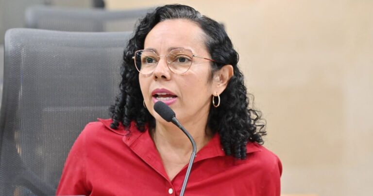 Deputada do PT relata agressão por agente da PF em evento com Janja