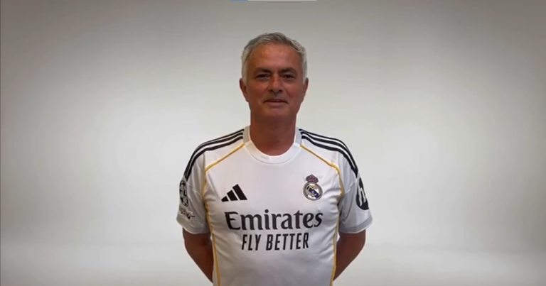 Real Madrid oficializa a volta do técnico José Mourinho, que assina com o clube até 2029