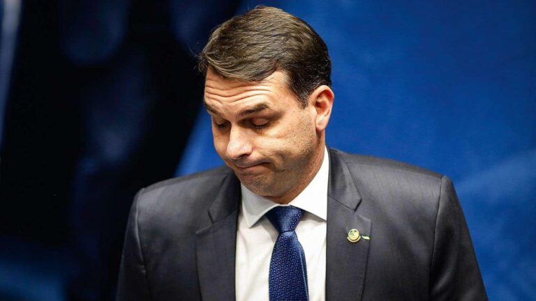 As investigações que assombram o candidato da direita