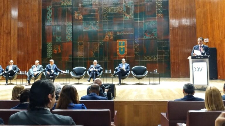 14º Fórum de Lisboa começa com mesa de peso, à sombra do caso Master e sem declarações