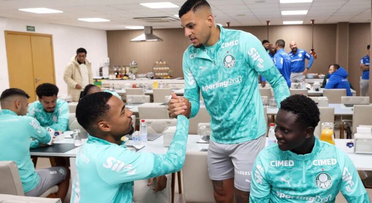Palmeiras se reapresenta com ausências e novidades