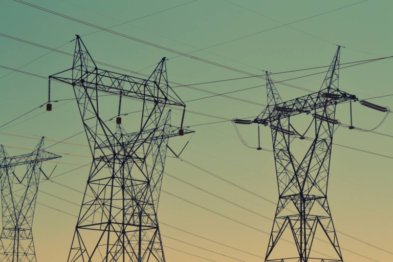Consumo de energia sobe 3,8% em abril; crescimento residencial chega a 8,7%