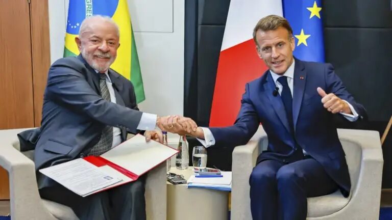 G7: Lula se reúne com o presidente francês Emmanuel Macron