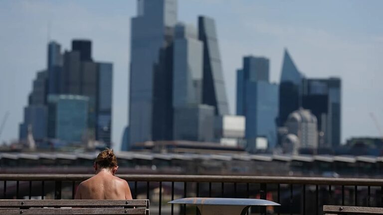 Depressão de verão é rara, mas pode ser tão incapacitante como a de inverno