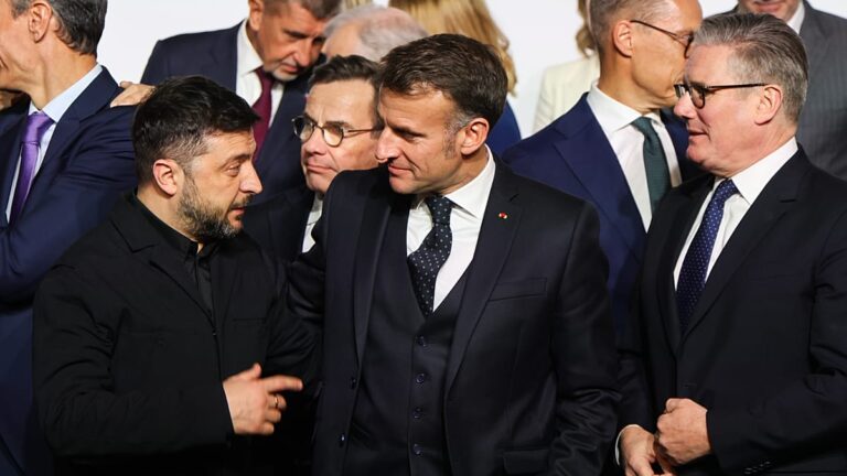França: líderes da “Coligação dos Dispostos” em Paris antes de desfile do 14 de Julho