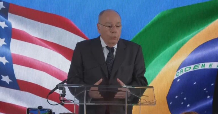 EUA convidam chanceler brasileiro para evento sobre terrorismo político