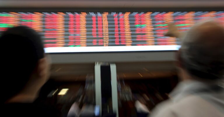 Tarifaço, eleições e fiscal tiram ânimo do mercado | Blogs | CNN Brasil