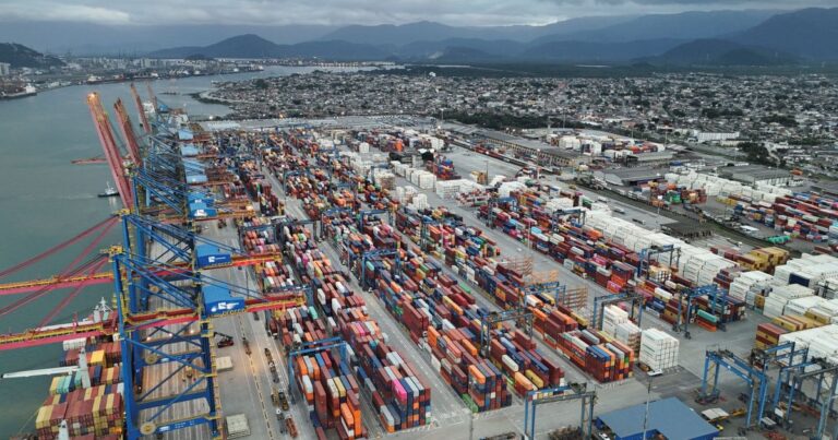 Prazo para EUA definirem novo tarifaço contra o Brasil encerra nesta quarta