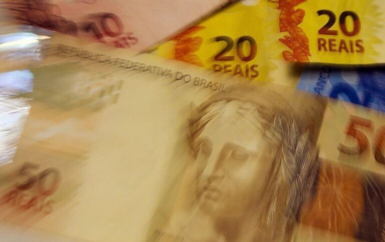 Mundim: Falta gestão e prestação de contas em estatais deficitárias