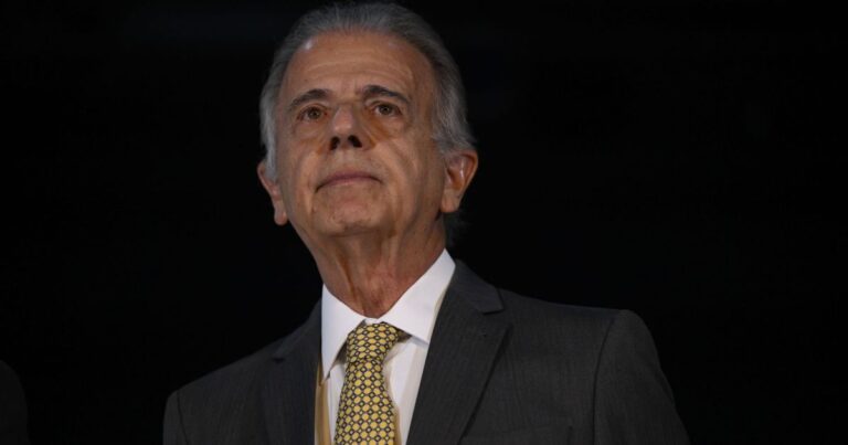 Defesa dos EUA propõe parceria contra o narcotráfico ao Brasil | Blogs | CNN Brasil