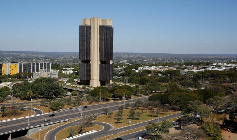 Boletim Focus reduz projeção de inflação para 2026