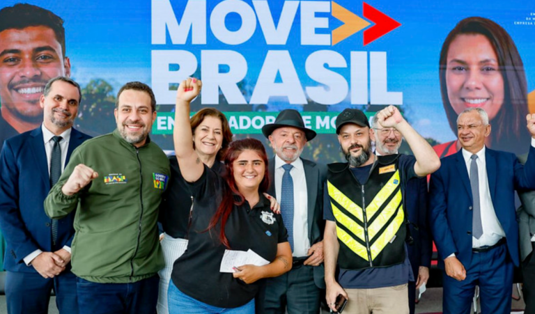 Lula se reúne com ministros e bancos públicos para tratar sobre Move Brasil – Brasil 247