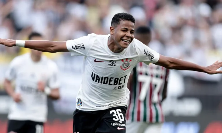 Corinthians avança por Wesley, mas regularização na Fifa é obstáculo