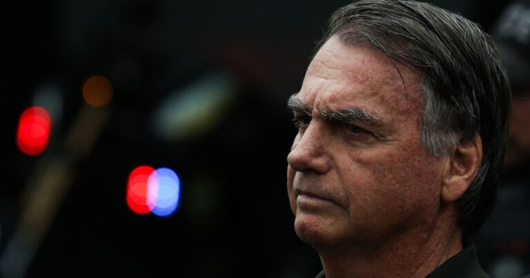 Defesa de Bolsonaro pede que STF afaste “falta grave” por arma apreendida