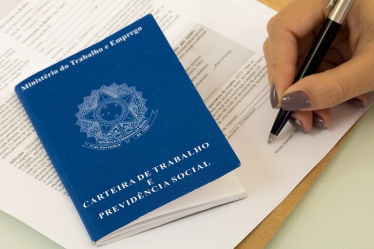 Geração de empregos supera estimativas em junho, mas analistas preveem desaceleração