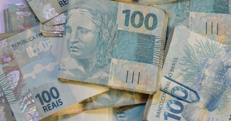 Análise: Para travar dívida brasileira, é preciso superávit de 2%