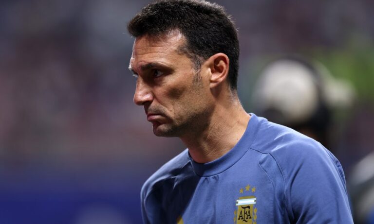 Argentina e Espanha se enfrentam com destaque para a relação entre os técnicos