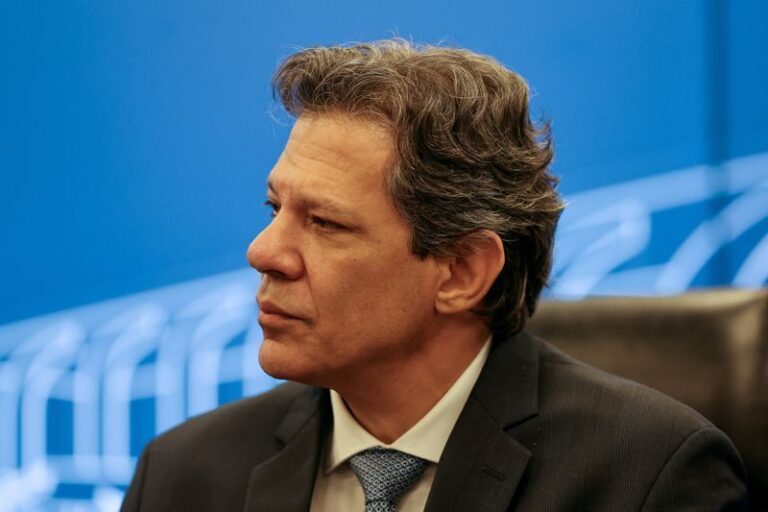 Haddad tenta reconstruir pontes com o mercado | Blogs | CNN Brasil