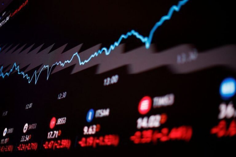 Mercado em junho: Criptomoedas despencam e Bolsa brasileira fecha em baixa