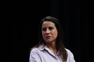 Comprovado: Gabinete do ódio de Raquel Lyra funciona há mais de dois anos. Assista ao vídeo.