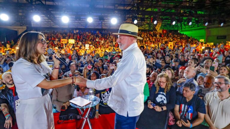 “Quem bate em mulher não vota em mim”, diz Lula – Brasil 247