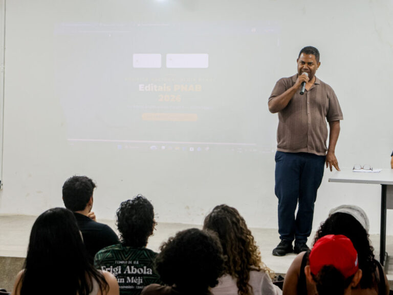 Apresentação do Mapa Cultural e dos editais da PNAB 2026 no Centro Administrativo do Paulista