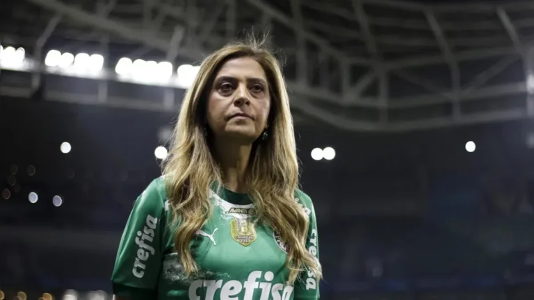 Palmeiras fecha primeiro semestre com déficit de R$ 124 milhões