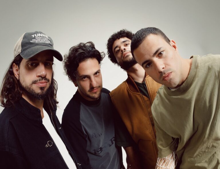 Lagum celebra dez anos do seu disco de estreia e revela bastidores da nova turnê: “a gente quer levar nossa música a todo lugar”