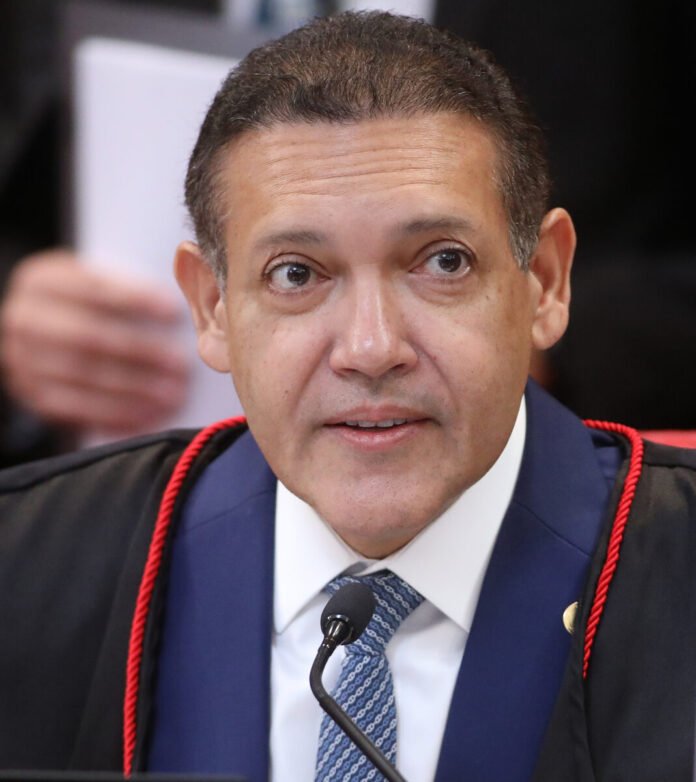 Kassio Nunes Marques durante atividade oficial da Justiça Eleitoral