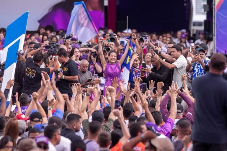 Raquel Lyra durante convenção do PSD no Recife Antigo