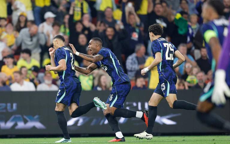 Brasil melhora pouco e vence bem a Austrália em segundo amistoso