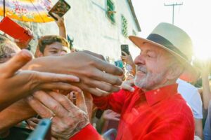Lula já mudou o discurso de campanha e virada de chave só cresce a 15 dias da eleição