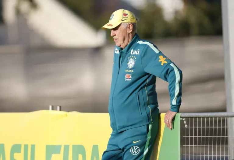 Ancelotti promete mudanças para revanche contra a Austrália