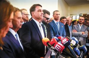 PL reconhece vitória de Lula e Flávio Bolsonaro desiste de pedir anulação da eleição