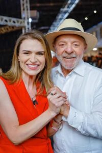 Marília Arraes vai às ruas do Recife pela reeleição de Lula