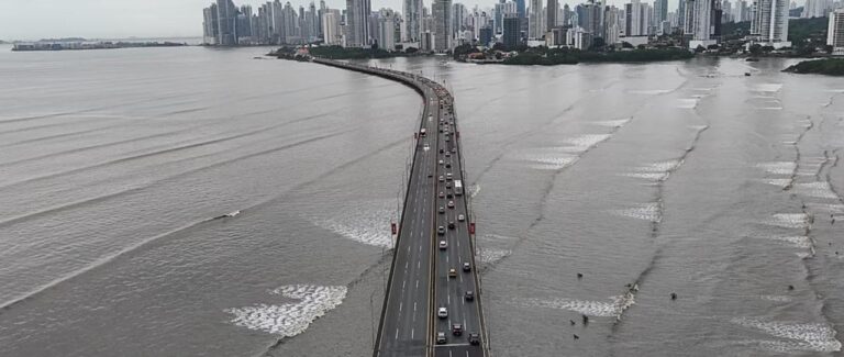 Terremotos de 7,7 e 6,6 abalam o sul do Panamá e deixam feridos